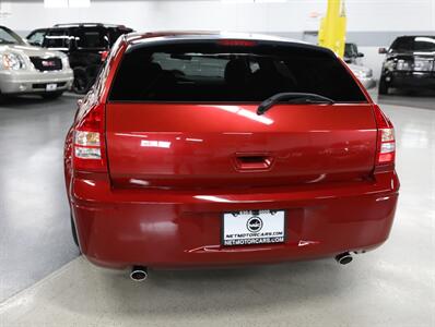 2005 Dodge Magnum RT   - Photo 11 - Addison, IL 60101