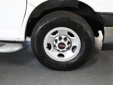 2024 GMC Savana 2500 Cargo Van - Photo 35 - Addison, IL 60101