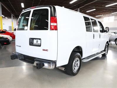 2024 GMC Savana 2500 Cargo Van - Photo 9 - Addison, IL 60101