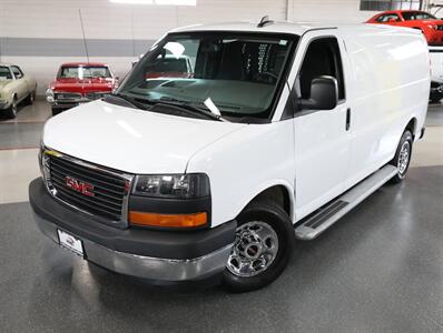 2024 GMC Savana 2500 Cargo Van - Photo 2 - Addison, IL 60101