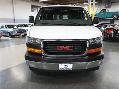 2024 GMC Savana 2500 Cargo Van - Photo 6 - Addison, IL 60101