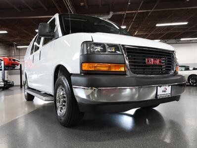 2024 GMC Savana 2500 Cargo Van - Photo 37 - Addison, IL 60101