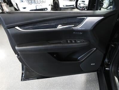 2022 Cadillac XT5 Premium Luxury   - Photo 30 - Addison, IL 60101