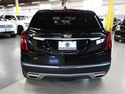 2022 Cadillac XT5 Premium Luxury   - Photo 10 - Addison, IL 60101