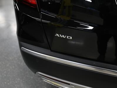 2022 Cadillac XT5 Premium Luxury AWD   - Photo 11 - Addison, IL 60101