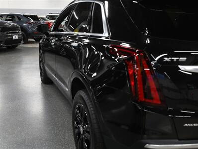 2022 Cadillac XT5 Premium Luxury AWD   - Photo 16 - Addison, IL 60101