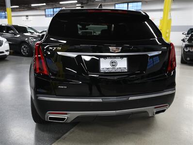 2022 Cadillac XT5 Premium Luxury AWD   - Photo 10 - Addison, IL 60101