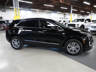 2022 Cadillac XT5 Premium Luxury   - Photo 8 - Addison, IL 60101