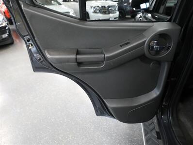 2015 Nissan Xterra PRO-4X   - Photo 23 - Addison, IL 60101