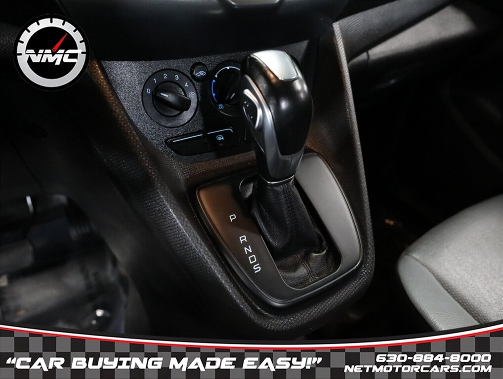 2018 Ford Transit Connect XL   - Photo 19 - Addison, IL 60101