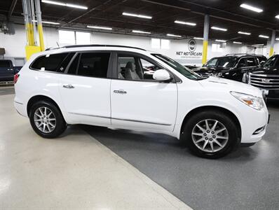 2017 Buick Enclave Leather   - Photo 8 - Addison, IL 60101