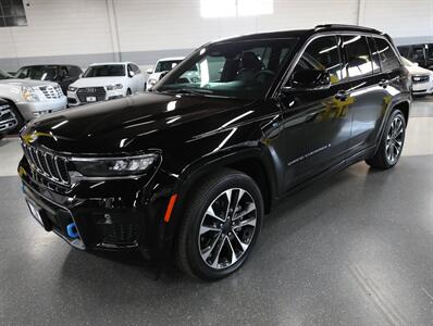 2022 Jeep Grand Cherokee Overland 4xe   - Photo 4 - Addison, IL 60101