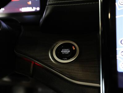 2022 Jeep Grand Cherokee Overland 4xe   - Photo 42 - Addison, IL 60101