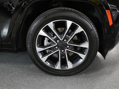 2022 Jeep Grand Cherokee Overland 4xe   - Photo 56 - Addison, IL 60101