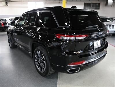 2022 Jeep Grand Cherokee Overland 4xe   - Photo 15 - Addison, IL 60101
