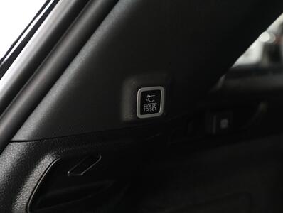 2022 Jeep Grand Cherokee Overland 4xe   - Photo 26 - Addison, IL 60101