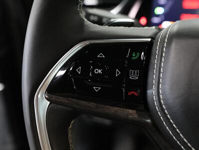 2022 Jeep Grand Cherokee Overland 4xe   - Photo 48 - Addison, IL 60101