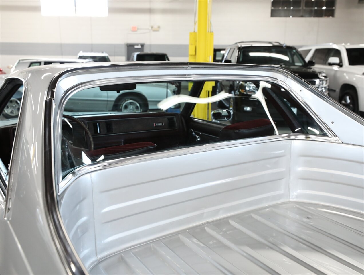 1984 Chevrolet El Camino - Photo 21 - Addison, IL 60101