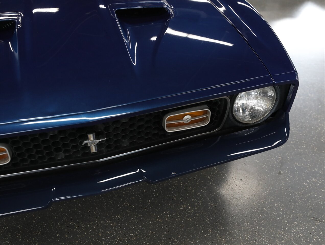 1972 Ford Mustang MACH1 - Photo 6 - Addison, IL 60101