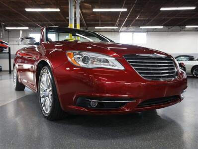 2013 Chrysler 200 Limited - Photo 48 - Addison, IL 60101