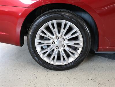 2013 Chrysler 200 Limited - Photo 43 - Addison, IL 60101