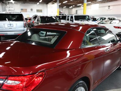 2013 Chrysler 200 Limited - Photo 37 - Addison, IL 60101