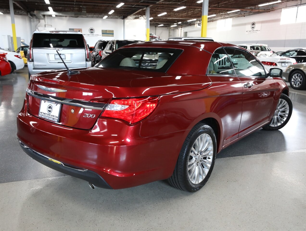 2013 Chrysler 200 Limited - Photo 36 - Addison, IL 60101