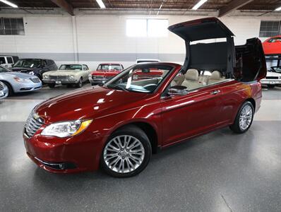 2013 Chrysler 200 Limited - Photo 38 - Addison, IL 60101