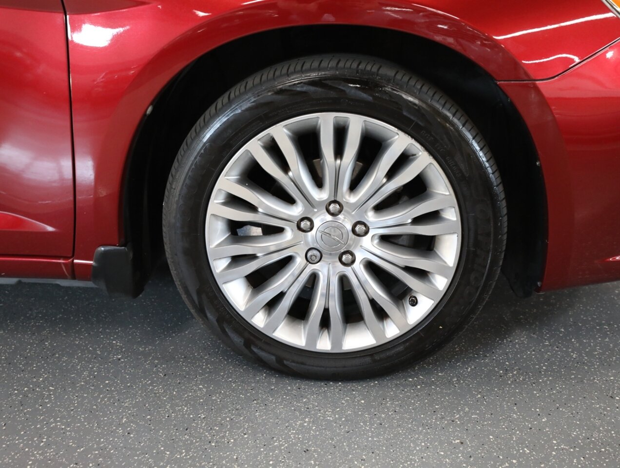 2013 Chrysler 200 Limited - Photo 42 - Addison, IL 60101