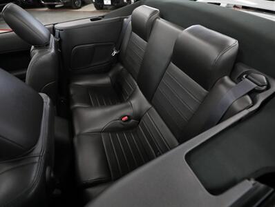 2005 Ford Mustang GT Premium   - Photo 28 - Addison, IL 60101