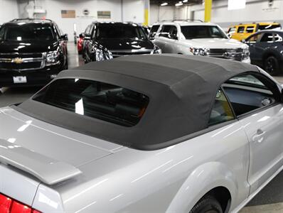 2005 Ford Mustang GT Premium   - Photo 43 - Addison, IL 60101