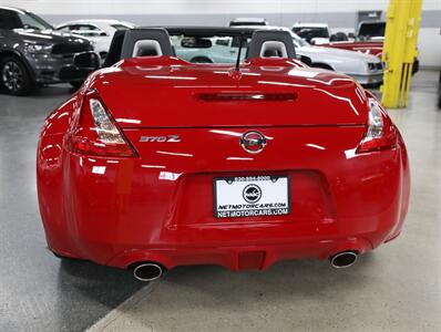 2016 Nissan 370Z Roadster Touring Sport   - Photo 12 - Addison, IL 60101