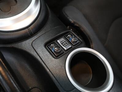 2016 Nissan 370Z Roadster Touring Sport   - Photo 29 - Addison, IL 60101