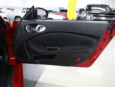 2016 Nissan 370Z Roadster Touring Sport   - Photo 20 - Addison, IL 60101