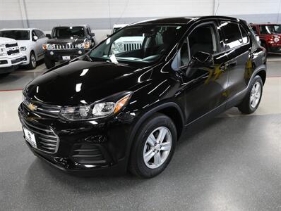 2021 Chevrolet Trax LS   - Photo 4 - Addison, IL 60101