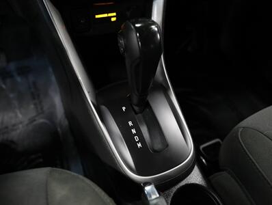 2021 Chevrolet Trax LS   - Photo 26 - Addison, IL 60101