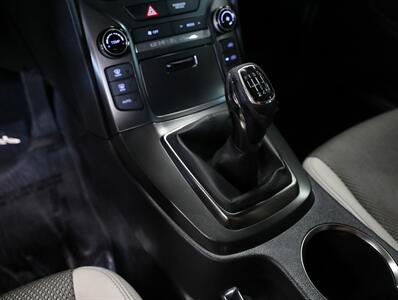 2015 Hyundai Genesis Coupe 3.8 - Photo 26 - Addison, IL 60101