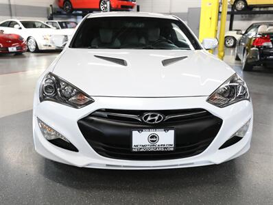 2015 Hyundai Genesis Coupe 3.8 - Photo 6 - Addison, IL 60101