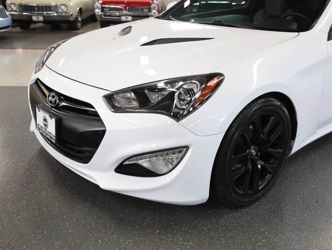 2015 Hyundai Genesis Coupe 3.8 - Photo 3 - Addison, IL 60101