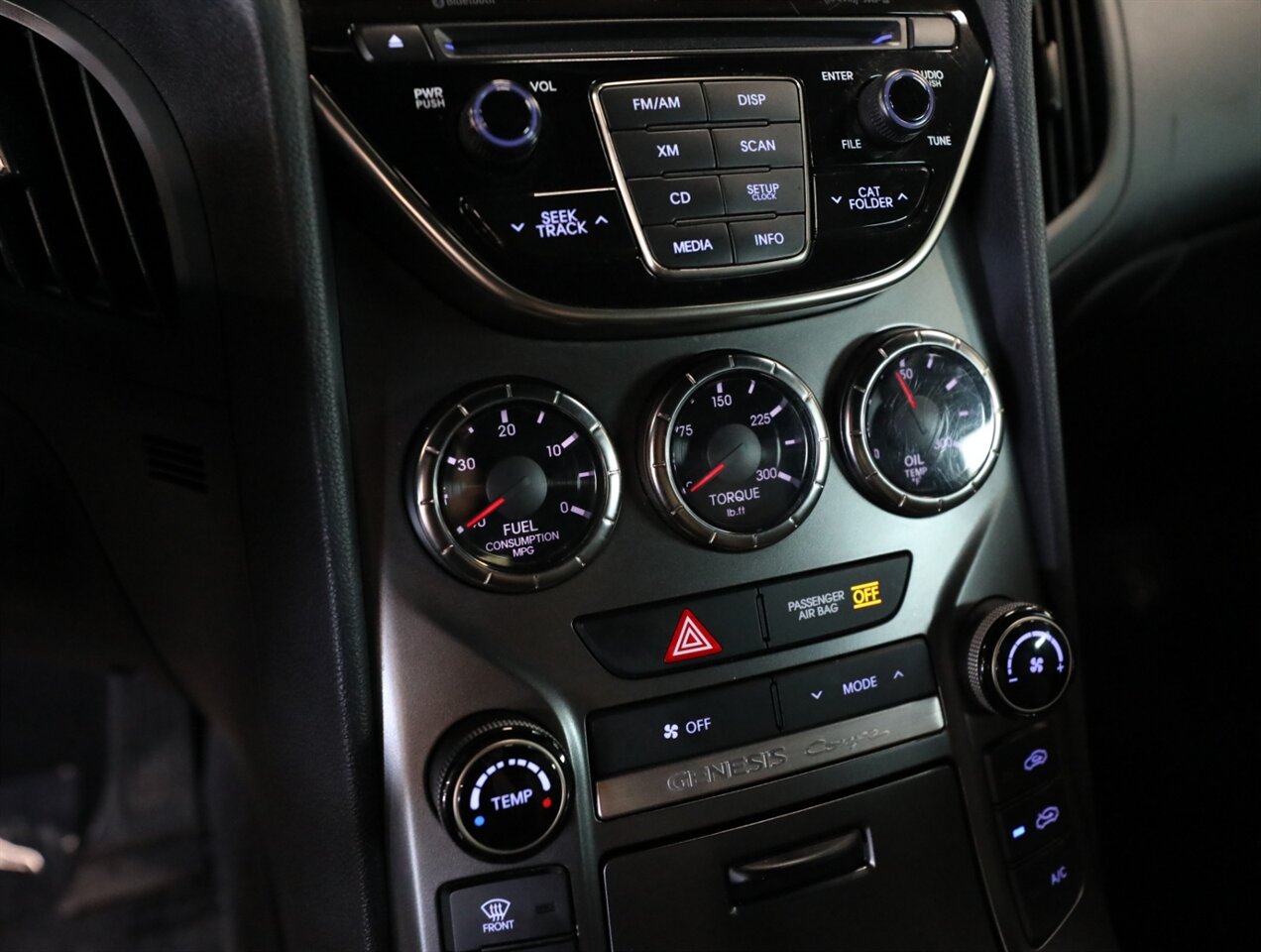 2015 Hyundai Genesis Coupe 3.8 - Photo 29 - Addison, IL 60101