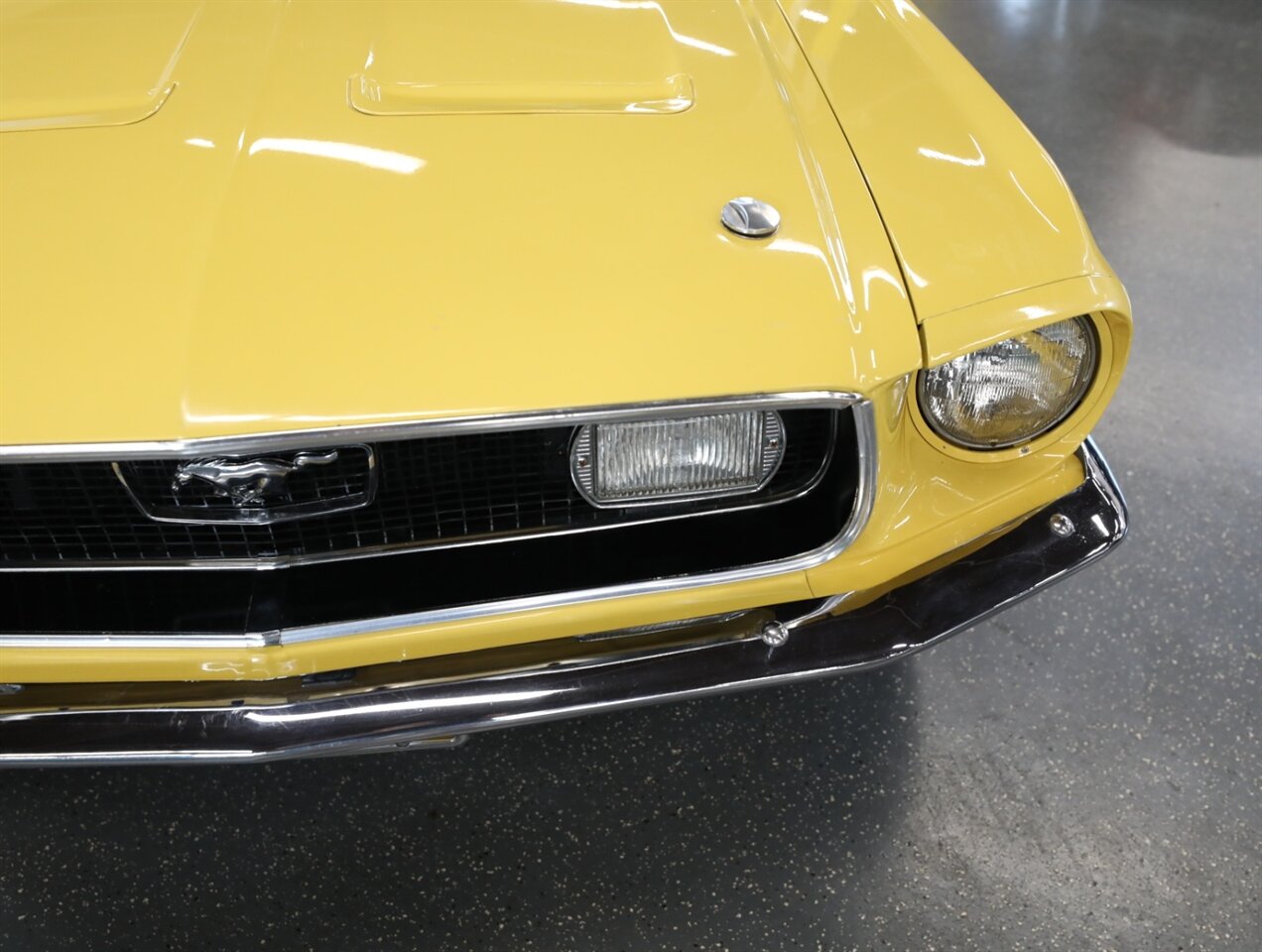 1968 Ford Mustang - Photo 6 - Addison, IL 60101