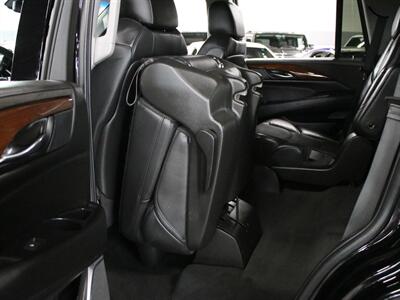 2019 Cadillac Escalade Luxury 4WD   - Photo 33 - Addison, IL 60101