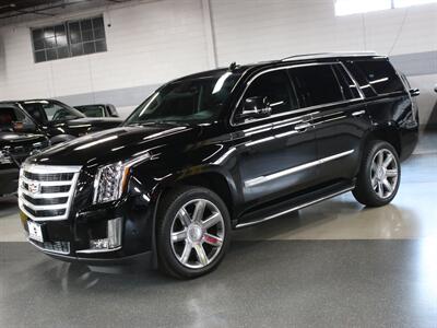 2019 Cadillac Escalade Luxury 4WD   - Photo 4 - Addison, IL 60101