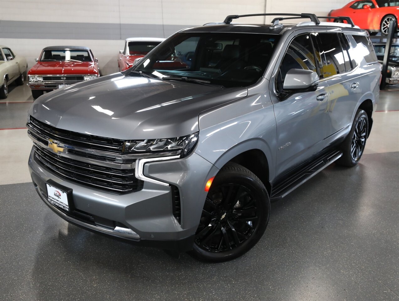 2022 Chevrolet Tahoe LT 4WD - Photo 2 - Addison, IL 60101