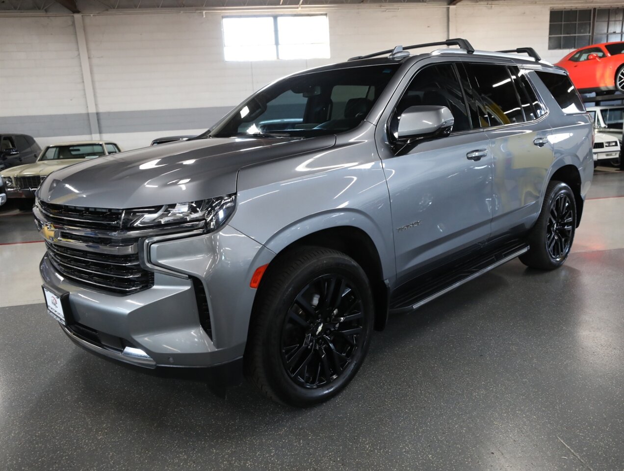 2022 Chevrolet Tahoe LT 4WD - Photo 4 - Addison, IL 60101