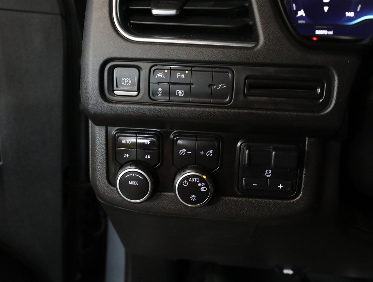 2022 Chevrolet Tahoe LT 4WD - Photo 43 - Addison, IL 60101