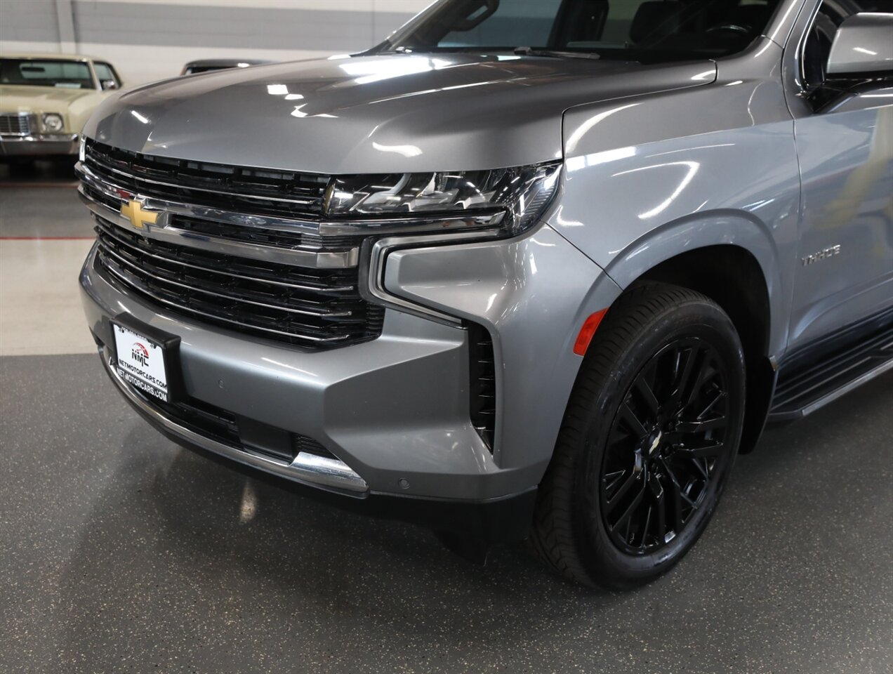 2022 Chevrolet Tahoe LT 4WD - Photo 3 - Addison, IL 60101