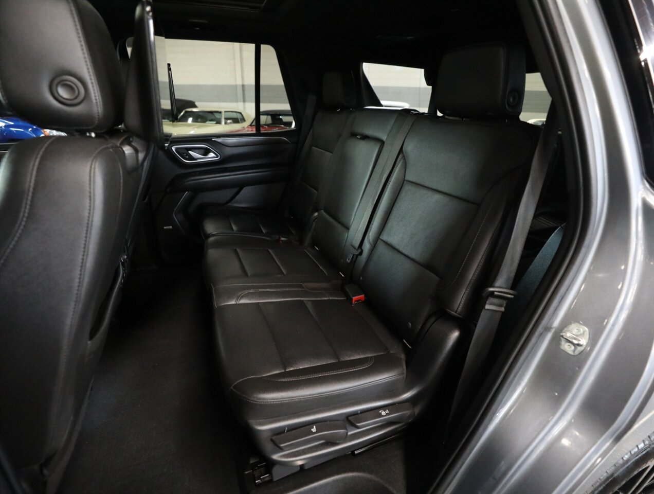 2022 Chevrolet Tahoe LT 4WD - Photo 26 - Addison, IL 60101