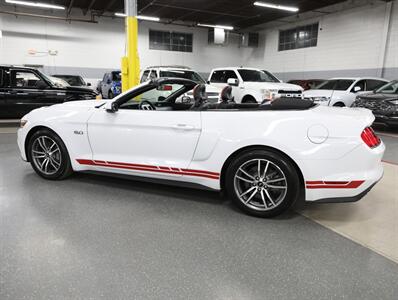 2015 Ford Mustang GT Premium Convertible   - Photo 17 - Addison, IL 60101