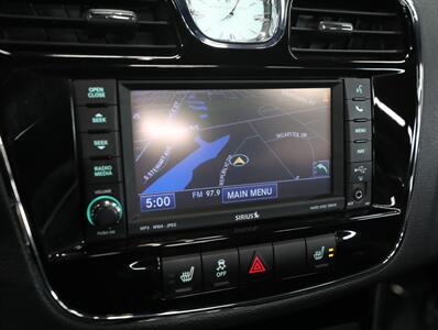 2013 Chrysler 200 Limited - Photo 30 - Addison, IL 60101